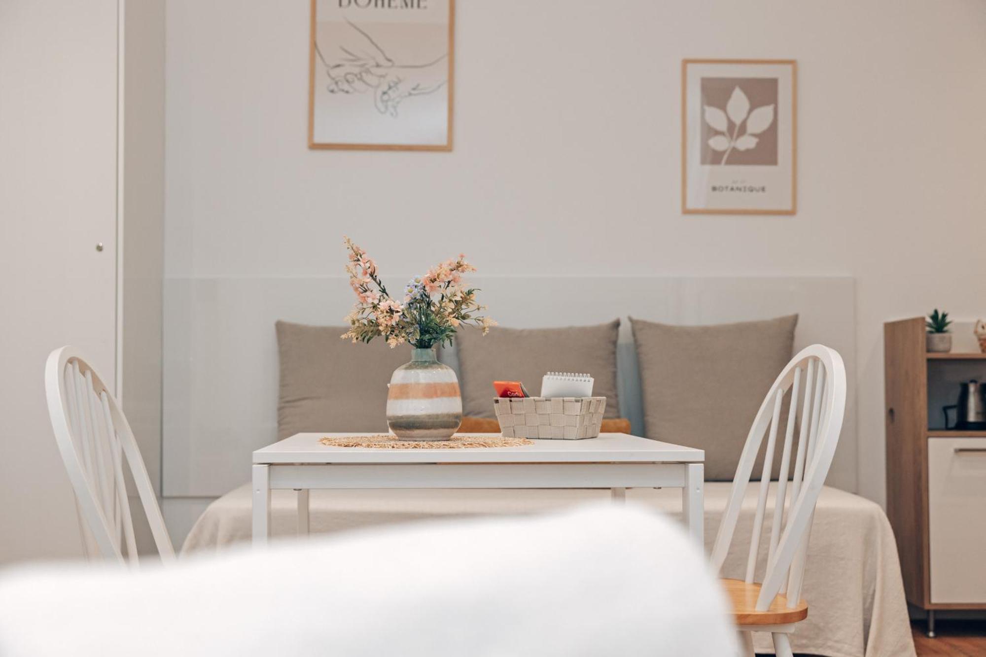 Adagio 1- Studio, Old Town Appartement